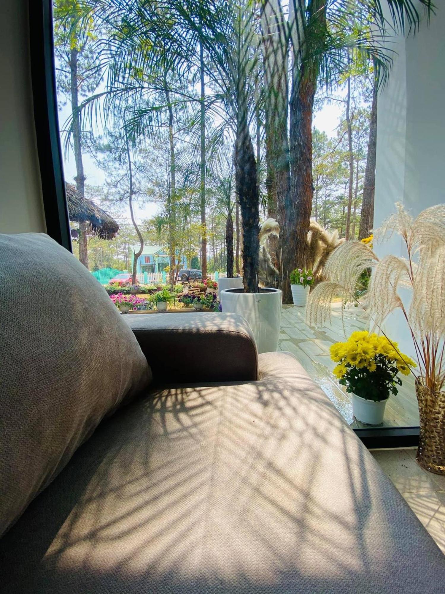 S'Nghe Homestay Mang Den Kon Von Kla Exteriör bild